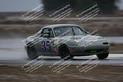 media/Nov-15-2025-CalClub SCCA (Sat) [[7bfa5a7151]]/Race/Group 4/